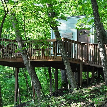 Seven Oaks - Treehouse With Deck Vila Lenexa Exterior foto