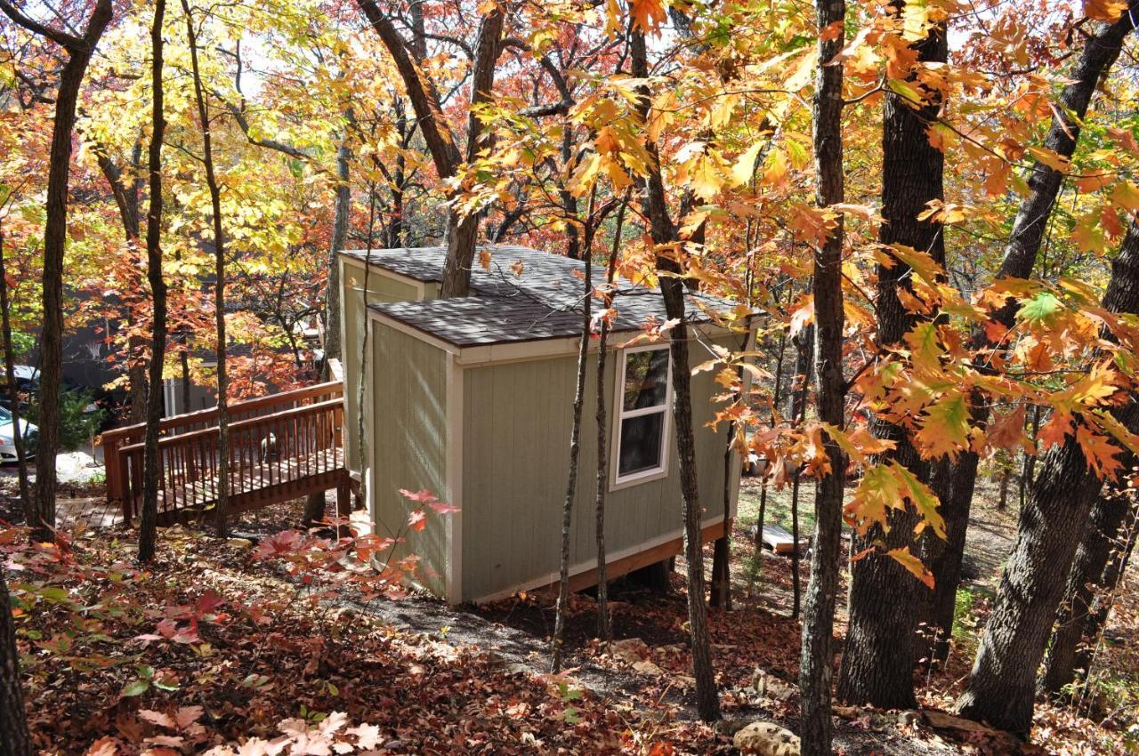 Seven Oaks - Treehouse With Deck Vila Lenexa Exterior foto